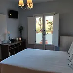 Santa Mavra Villa *
