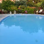 Villa Santa Mavra *